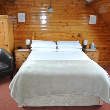 Old Castle Farm Guest House Brecon Bagian luar foto