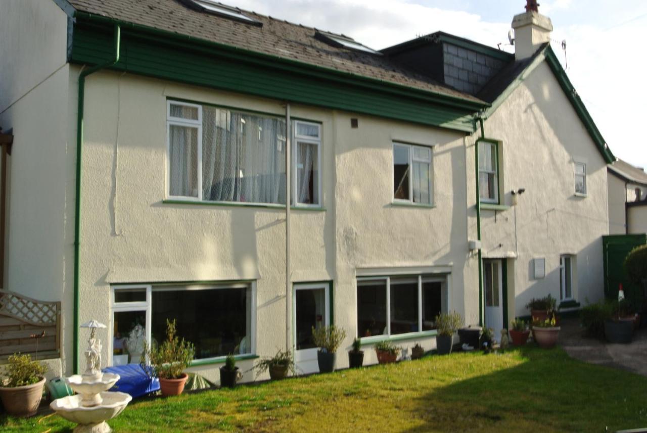 Old Castle Farm Guest House Brecon Bagian luar foto